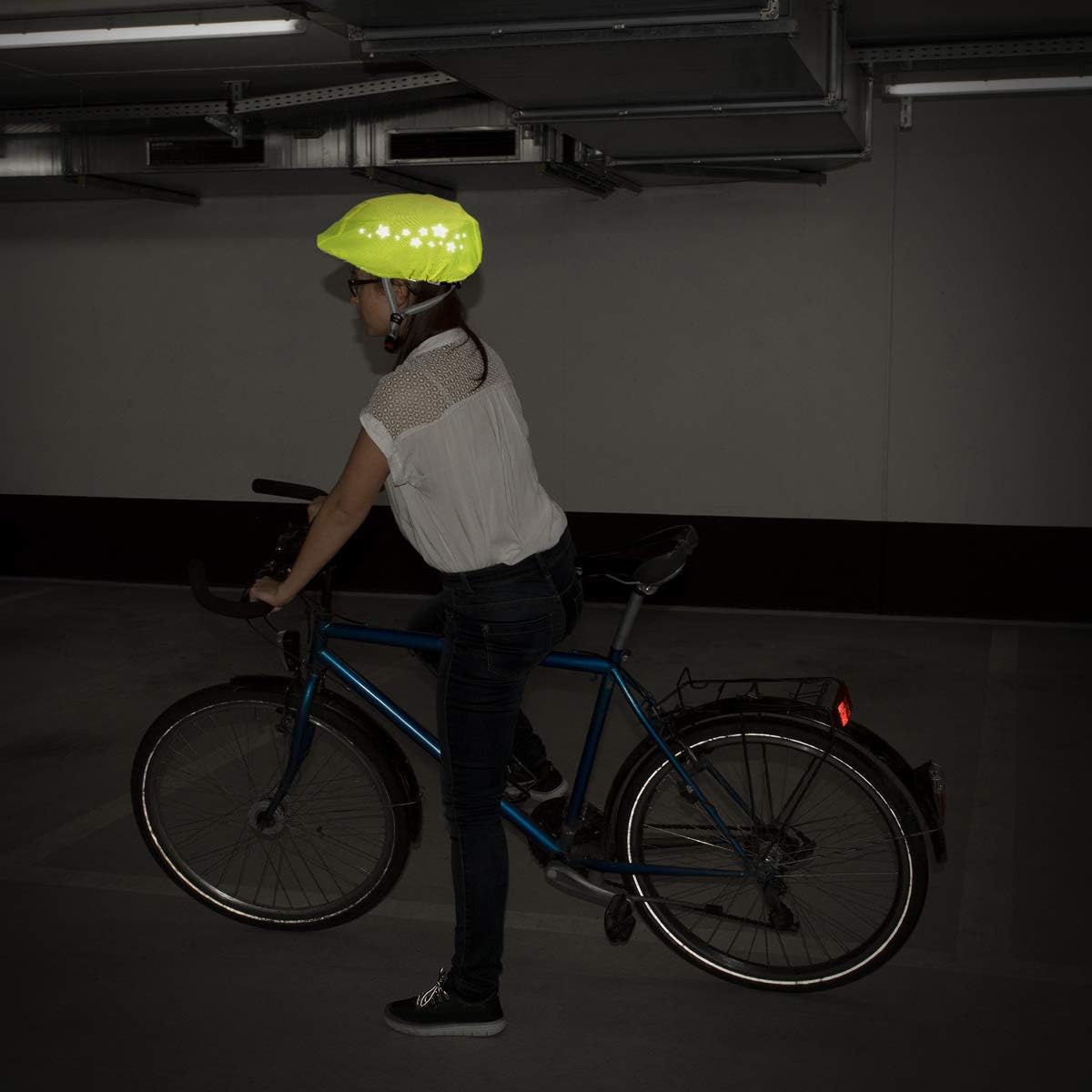 kwmobile Bicycle Helmet Cover - Waterproof Reflective Stars