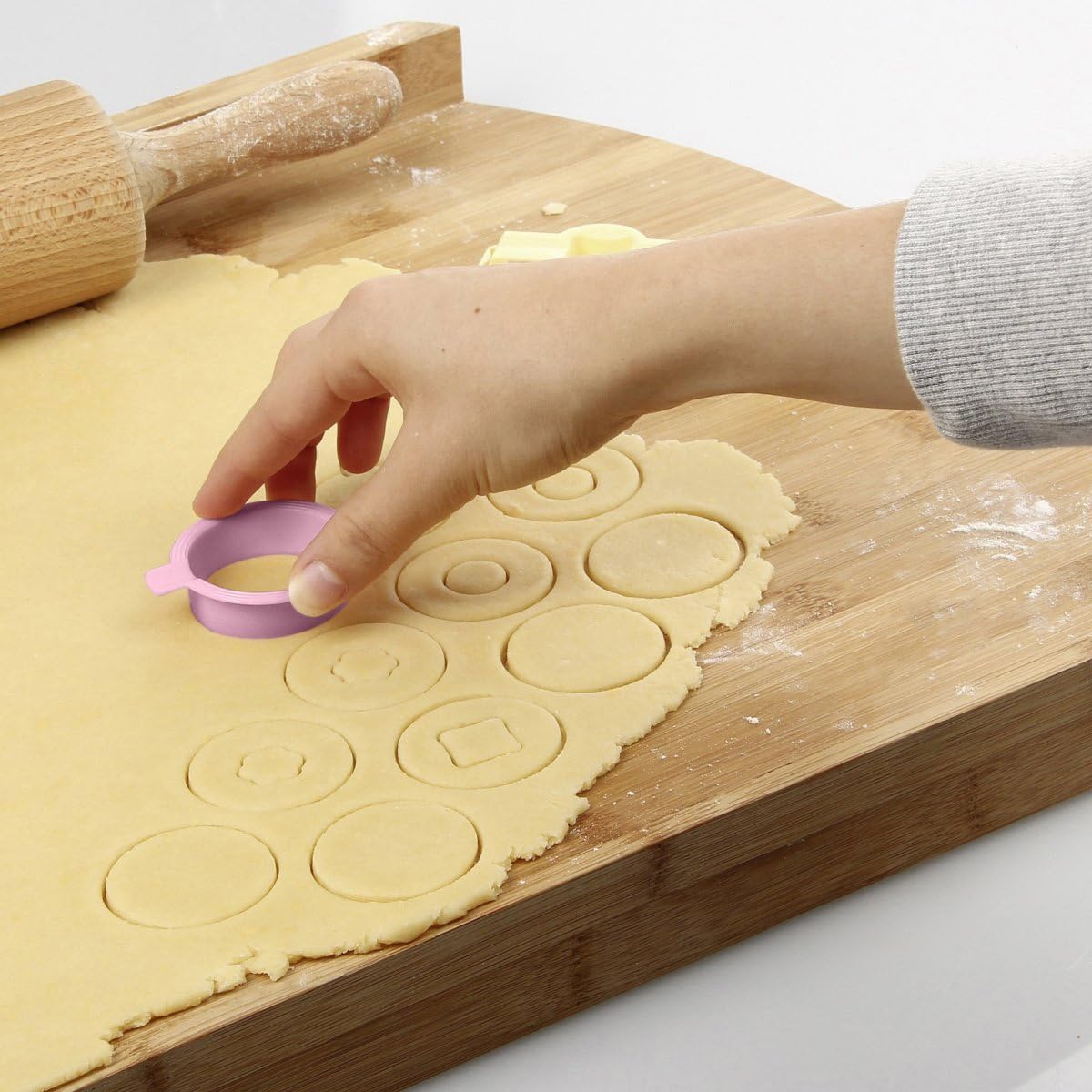 Zenker Linzer Cookie Cutter Set - 6.5x5cm Pink Plastic