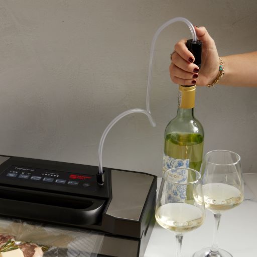 Magic Mill Vacuum Sealer Wine Stopper - Stainless Steel